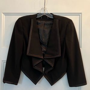 Small black tuxedo crop blazer